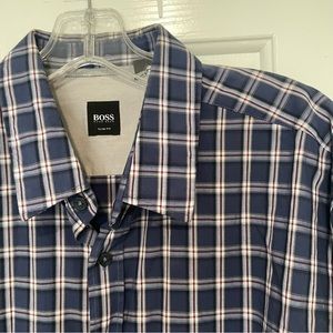 Men’s Hugo boss slim fit plaid button up dress shirt